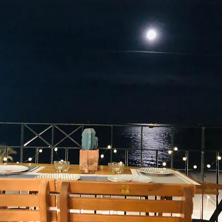 Pepe Vista Al Mar דירה